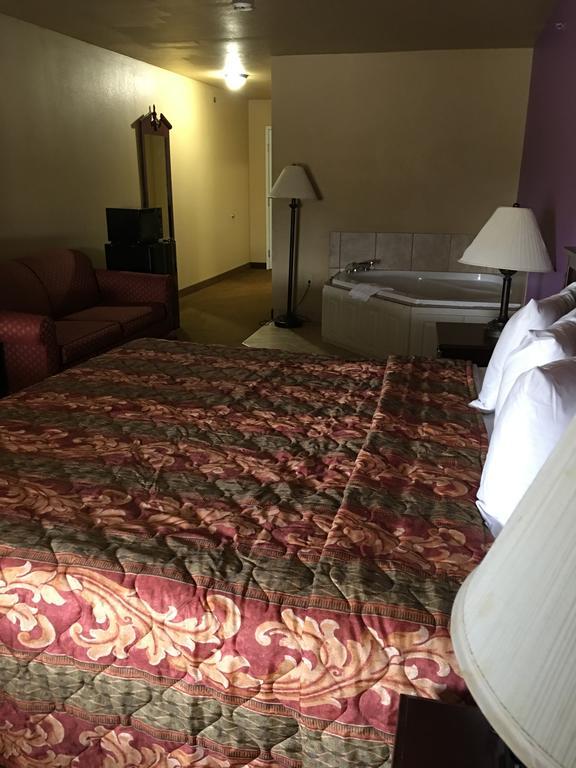 Econo Lodge Inn & Suites Greenbrier Kültér fotó
