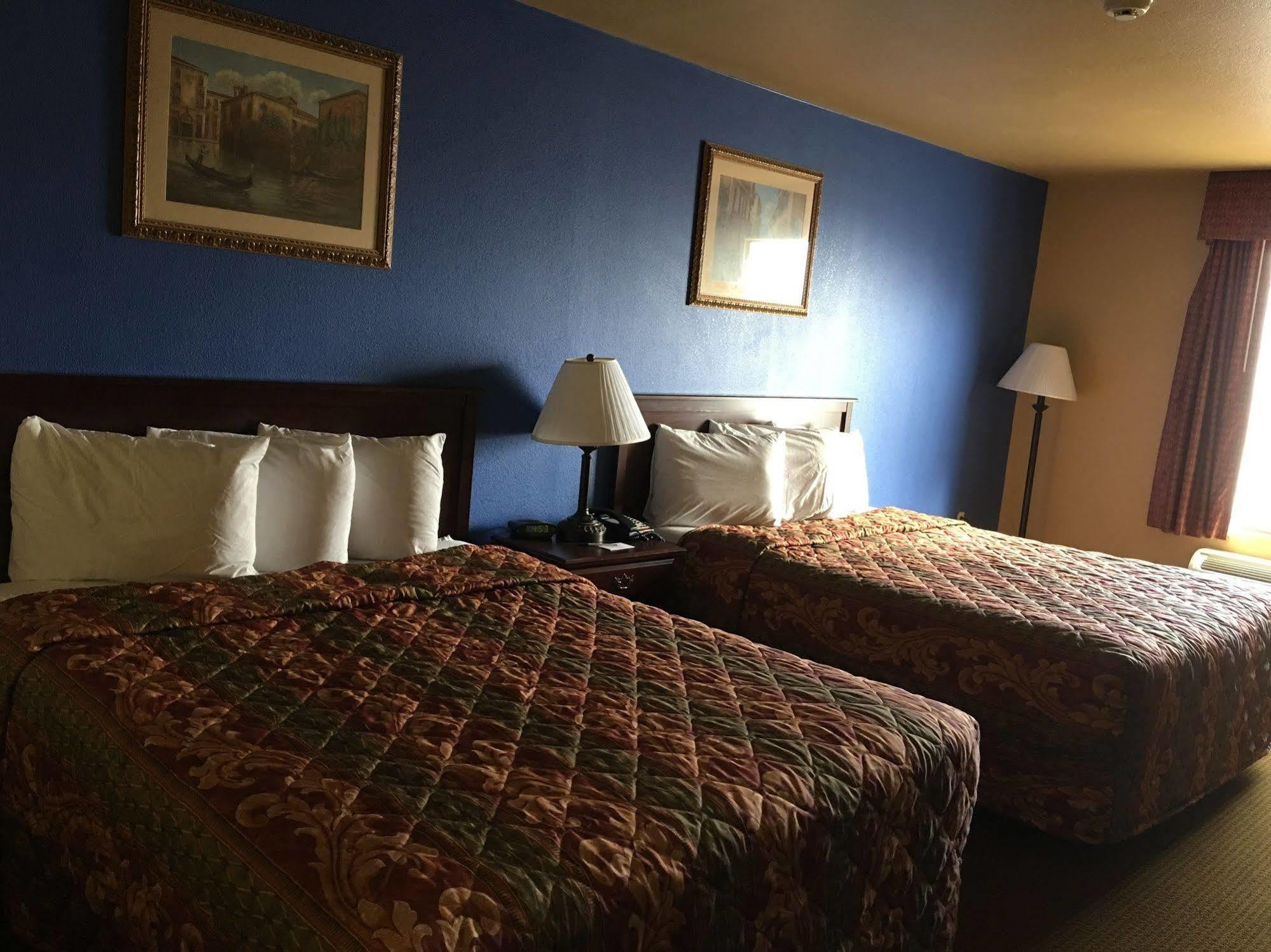 Econo Lodge Inn & Suites Greenbrier Kültér fotó