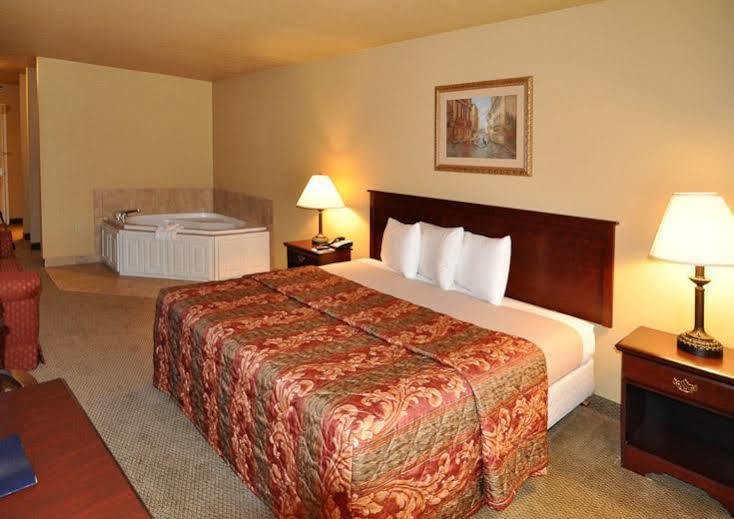 Econo Lodge Inn & Suites Greenbrier Kültér fotó